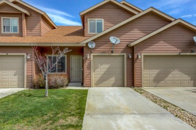 Lake Townhome/Townhouse Sale Pending in Donnelly, Idaho