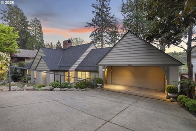 A rare Richard Sundeleaf-designed lakefront treasure on Oswego - photo 44