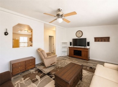 Welcome to this well-maintained and move-in-ready 3-bedroom - photo 8