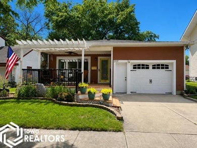 SOLID Ranch Home Close to Beautiful Downtown Clear Lake!