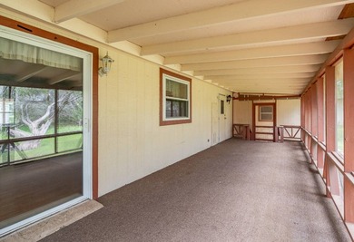 Price Improvement!! Welcome home to this inviting property that - photo 3