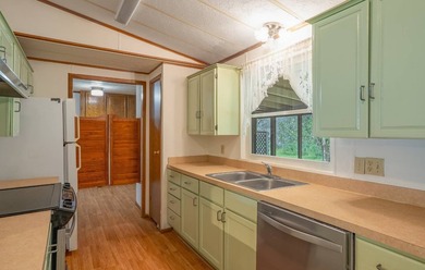 Price Improvement!! Welcome home to this inviting property that - photo 8