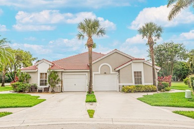 Welcome to a beautifully updated 2-bedroom, 2-bathroom home - photo 2