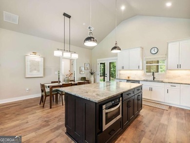 Welcome home to peaceful country living with all the modern - photo 13