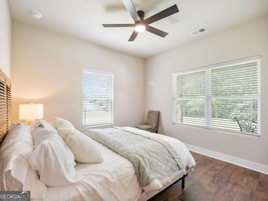 Welcome home to peaceful country living with all the modern - photo 23
