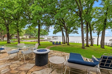 Positioned on open water in the sought-after Deer Island - photo 4