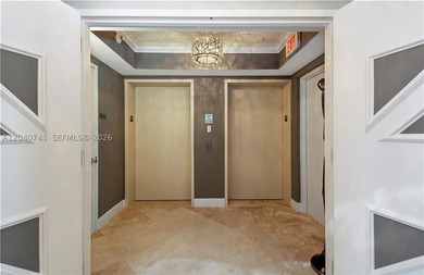 PRICED FOR SUPER QUICK SALE ! Luxury downtown living. This - photo 5