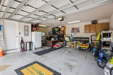 Under contract-accepting backup offers. Some homes you tour - photo 36