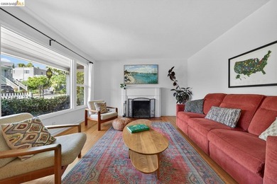 Imagine a home where comfort, warmth, and charm embrace you - photo 7