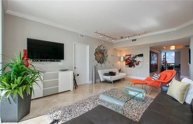 PRICED FOR SUPER QUICK SALE ! Luxury downtown living. This - photo 7