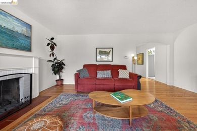 Imagine a home where comfort, warmth, and charm embrace you - photo 10