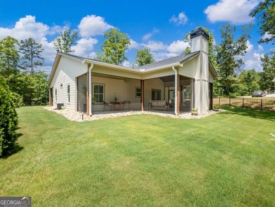 Welcome home to peaceful country living with all the modern - photo 41