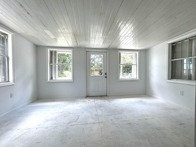 1901 S 34th St - photo 2
