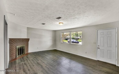 Great opportunity! Get ready to call this newly updated 4 - photo 5