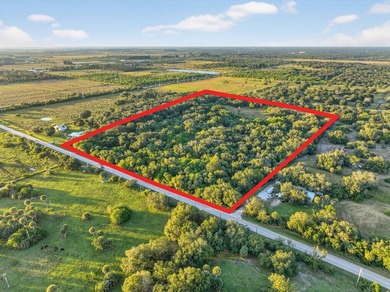 Located in the St. Lucie Foreign Trade Zone, 21.98 Acres Zoned - photo 3