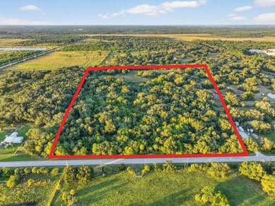 Located in the St. Lucie Foreign Trade Zone, 21.98 Acres Zoned - photo 7