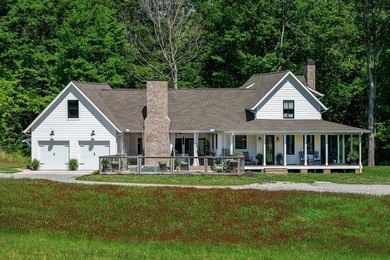 Center Hill Lake Home For Sale in Walling Tennessee