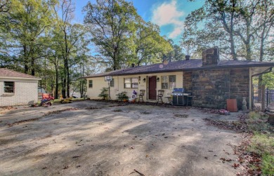 (private lake, pond, creek) Home For Sale in Hot Springs Arkansas