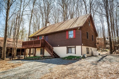Roaming Woods Lake Home Sale Pending in Lake Ariel Pennsylvania