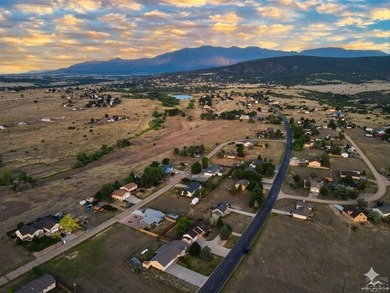Located in the scenic mountain community of Colorado City, this - photo 3