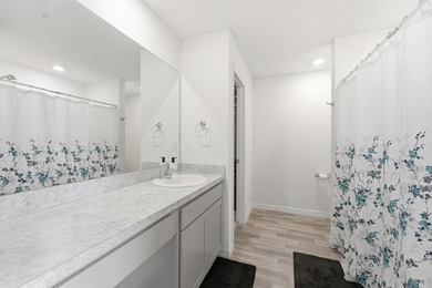 Beautiful 2024-built home offering modern coastal living with no - photo 16