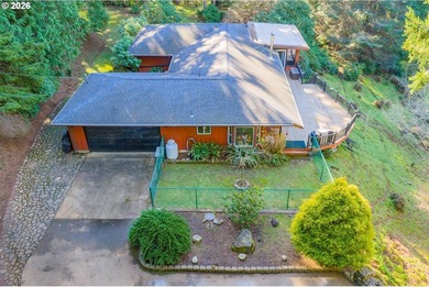 Coos Bay Home For Sale in Northbend Oregon