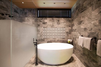 LUXURY PROPERTY AUCTION: 13-25 August. Accepting starting bids - photo 22