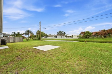 Beautiful 2024-built home offering modern coastal living with no - photo 23