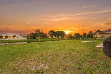 Beautiful 2024-built home offering modern coastal living with no - photo 27