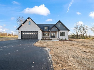 Center Hill Lake Home For Sale in Baxter Tennessee