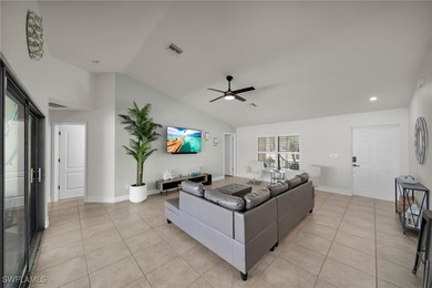 Amazing Home for Sale in the Heart of Cape Coral! Don't miss out - photo 5