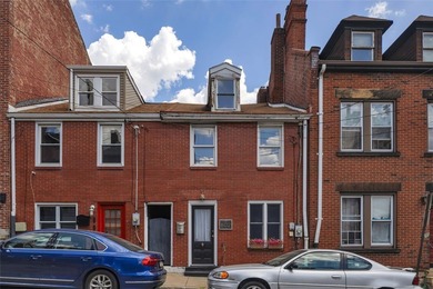 Allegheny River Home For Sale in Pittsburgh Pennsylvania