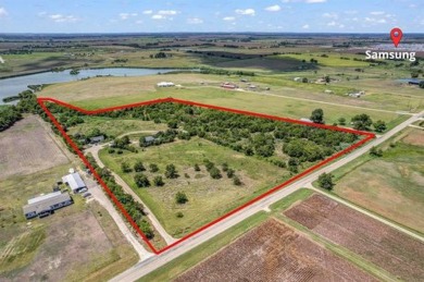 Lake Lot For Sale in Taylor, Texas