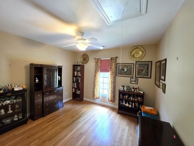 Welcome to Maple Ridge Estates, one of Conway's most - photo 13