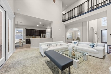 Welcome to your dream home in Naples! This stunning single - photo 15