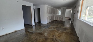 **Inside pictures coming soon** Once in a lifetime / Opportunity - photo 15