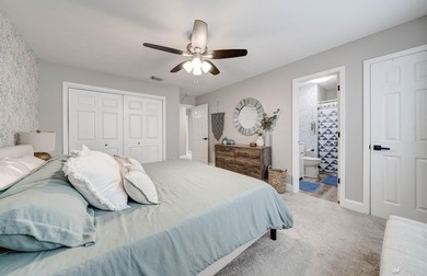 Welcome to 545 Palermo! This charming 3-bedroom, 2.5-bath - photo 19