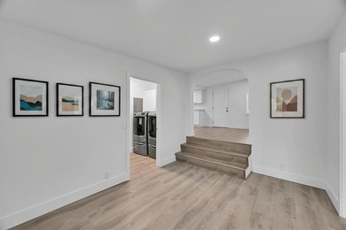 Great opportunity in the community of Green Acres, minutes from - photo 21