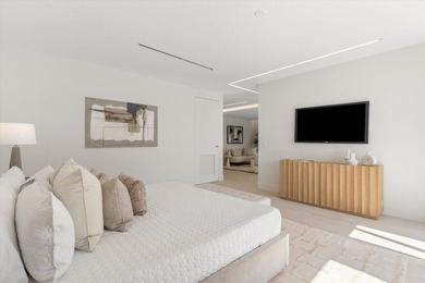 Architectural Modern Masterpiece in Victoria Park Landscaped - photo 30