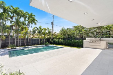 Architectural Modern Masterpiece in Victoria Park Landscaped - photo 41