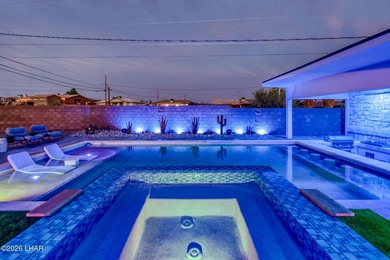 Completely remodeled and loaded with upgrades, this stunning 3 - photo 1