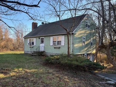 Mudge Pond Home Sale Pending in Sharon Connecticut