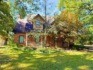 Grand Lake O the Cherokees Home For Sale in Vinita Oklahoma