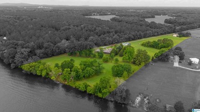 Escape to the perfect blend of rustic charm, waterfront beauty - photo 11