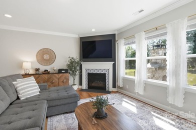 Welcome to this exceptional golf course home in The Palisades - photo 13