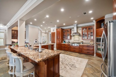 Welcome to 347 Paradise Point, where tranquility, luxury, and - photo 13