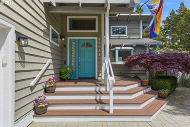 Architecturally distinctive and thoughtfully designed, this - photo 1
