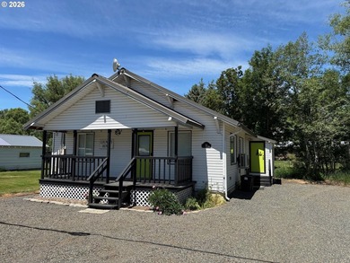 Sweet Retreat on Prairie Creek!! Looking for something truly - photo 2