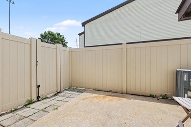 Beautiful end-unit townhome in the heart of North Myrtle Beach! - photo 25