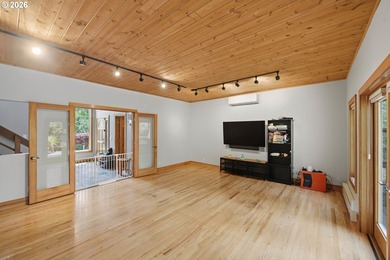 Architecturally distinctive and thoughtfully designed, this - photo 6
